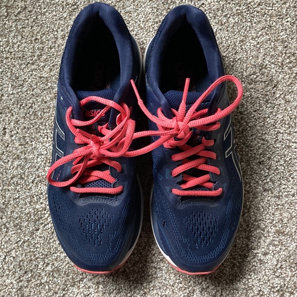ASICS GT-2000 7 Navy and Pink Athletic Shoes - Picture 4 of 5